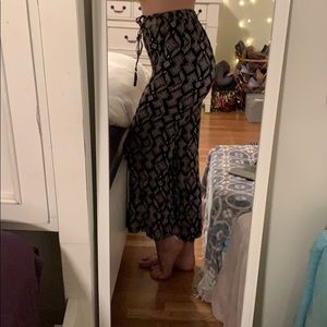 Abstract boho pants, b/w